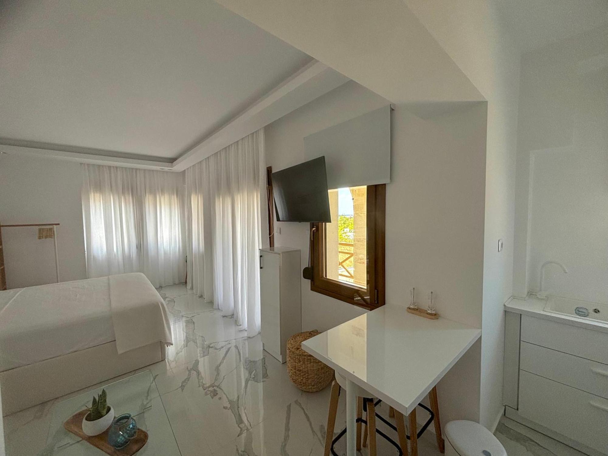 Eterna Mare Apartment Nikiti  Bagian luar foto