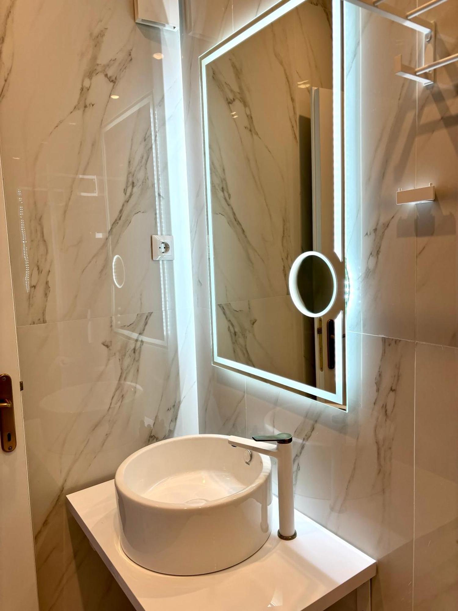 Eterna Mare Apartment Nikiti  Bagian luar foto