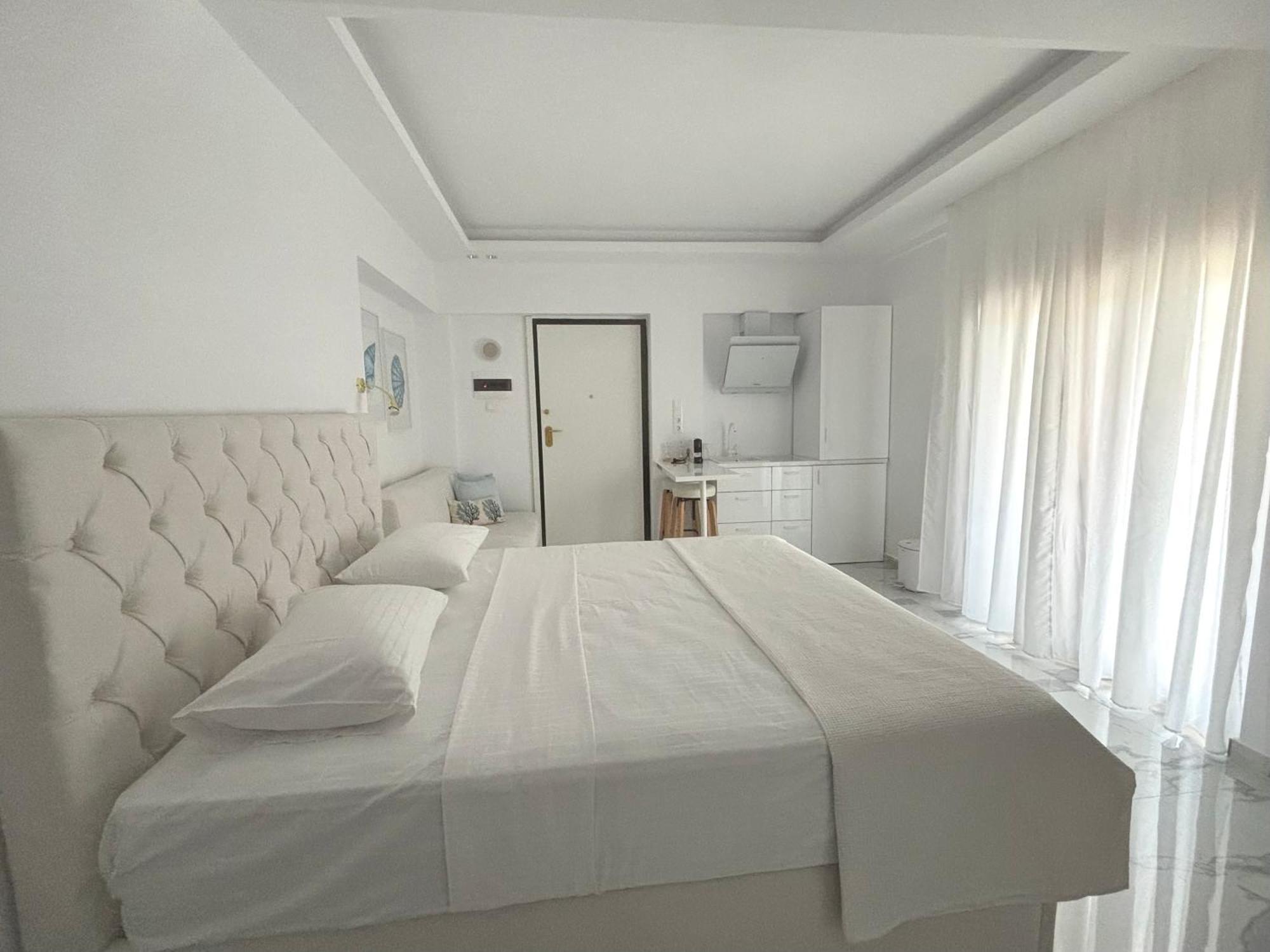 Eterna Mare Apartment Nikiti  Bagian luar foto
